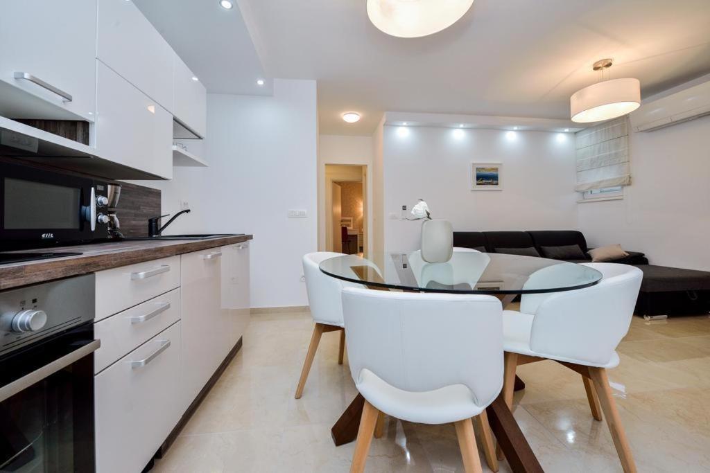 Luxury Apartment Arta-2 With Heated Pool And Jacuzzi Бибинье Экстерьер фото